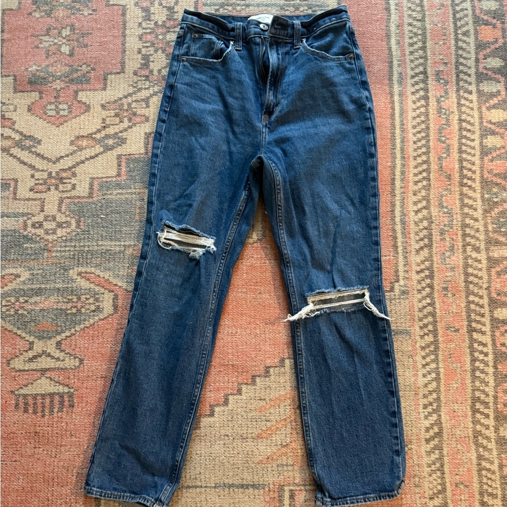 Abercrombie & Fitch Women's Dark Blue Cropped Jeans